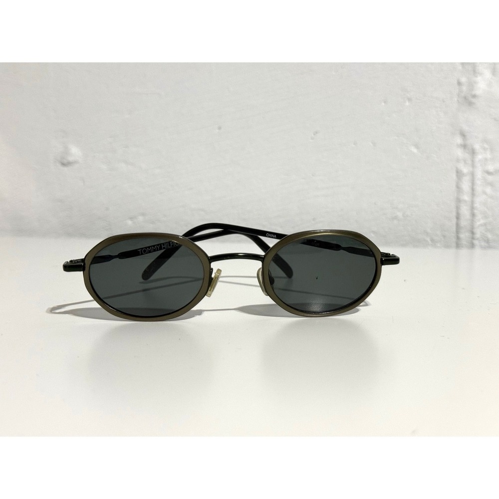 Tommy Hilfiger Womens 6026 Oval Sunglasses Gunmetal Gray Metal 90s Retro Vintage